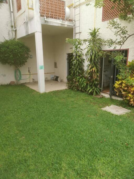 Comfortable And Central Cancun Apartment Exterior foto